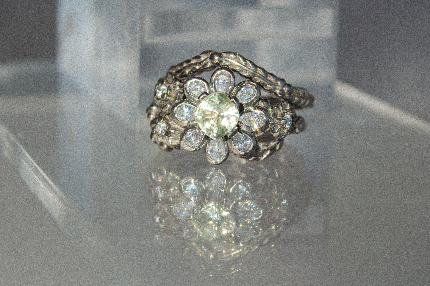 Bouquet Ring