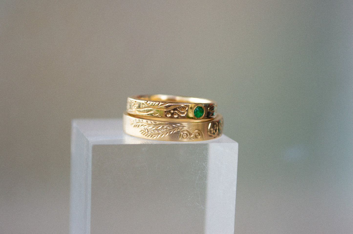 Engraved Floral Narrow Band
